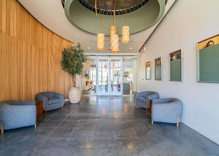 Homey 1bd - Downtown - Gym, Pool, Parking Phoenix
